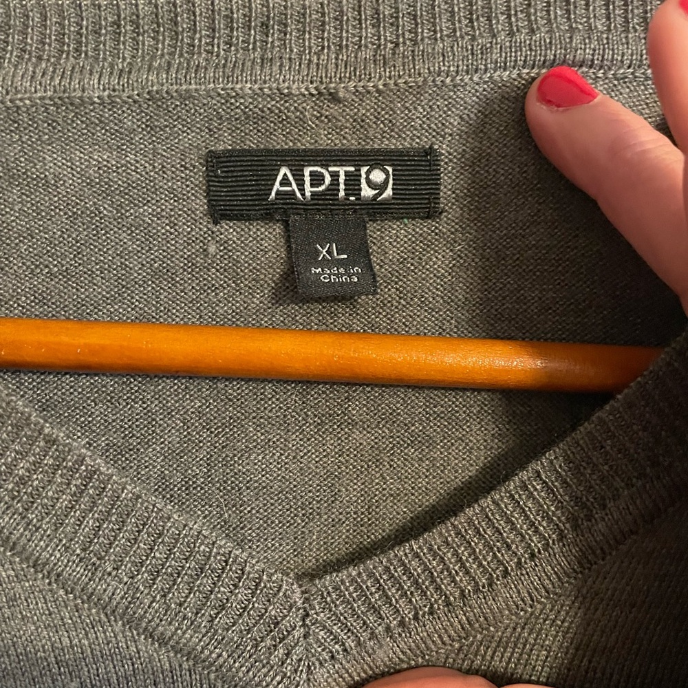 Men’s Gray Sweater - Picture 2 of 3